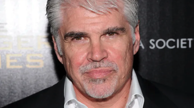 Gary Ross To Direct ‘Old Time Hockey’ For Skydance Sports